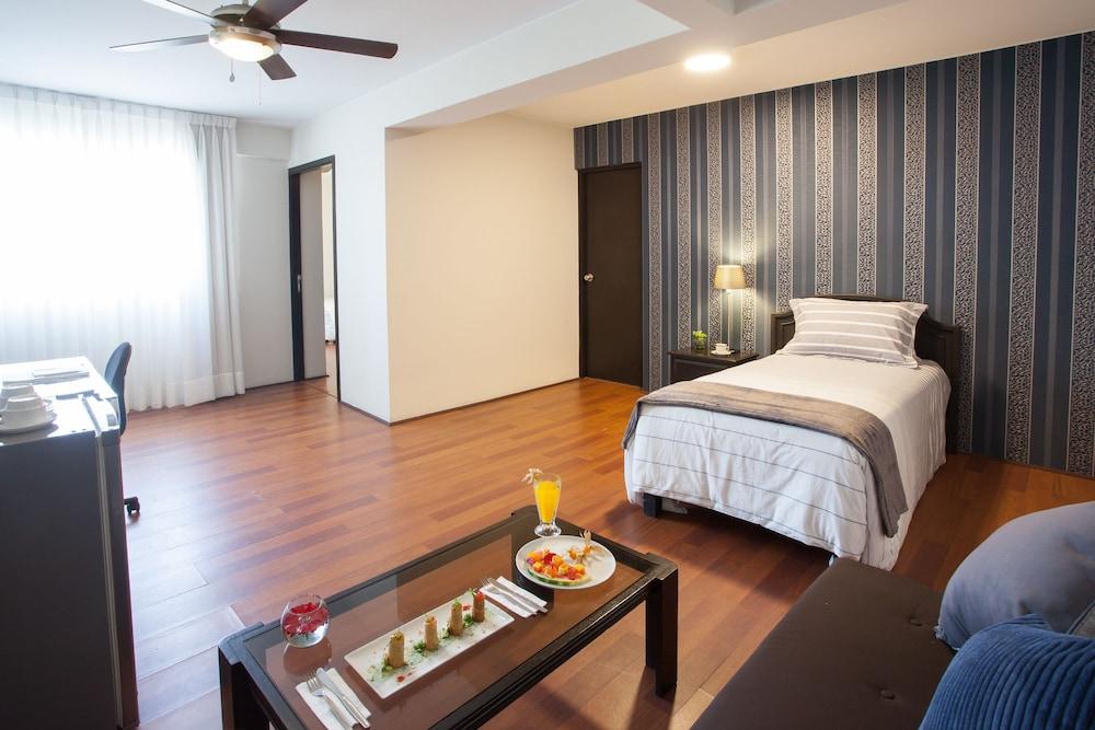Hotel Santa Cruz